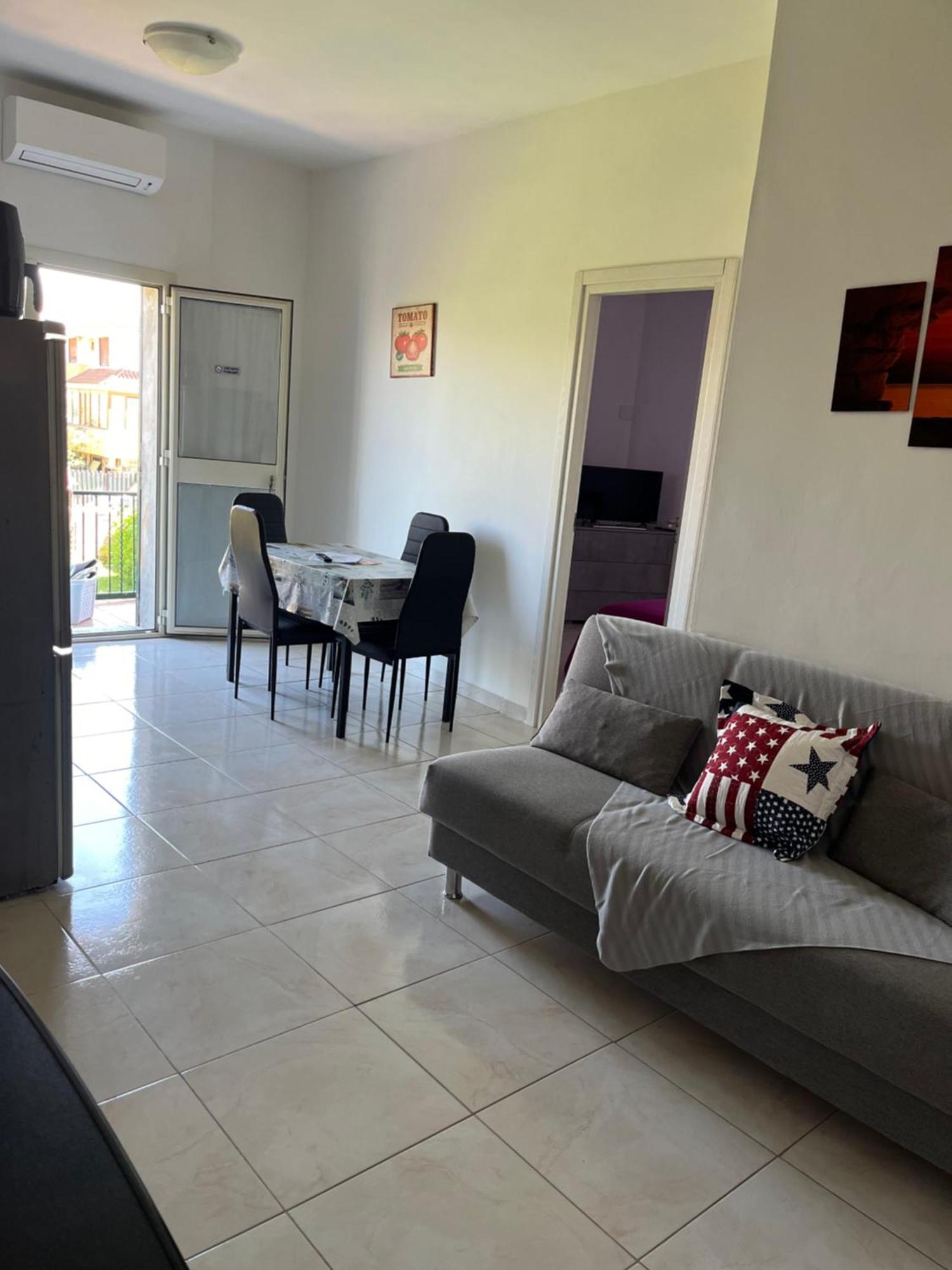 Monolocale Rosy Apartment ฟิวมิชีโน ภายนอก รูปภาพ